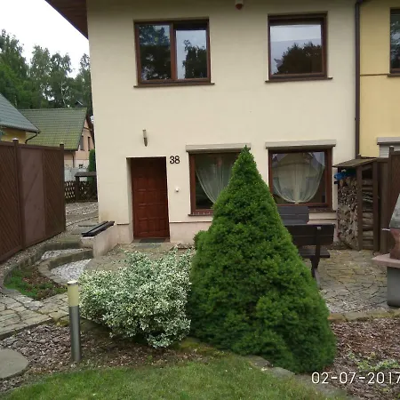 펜션 Luksusowy Dom Nad Morzem W Lukecinie